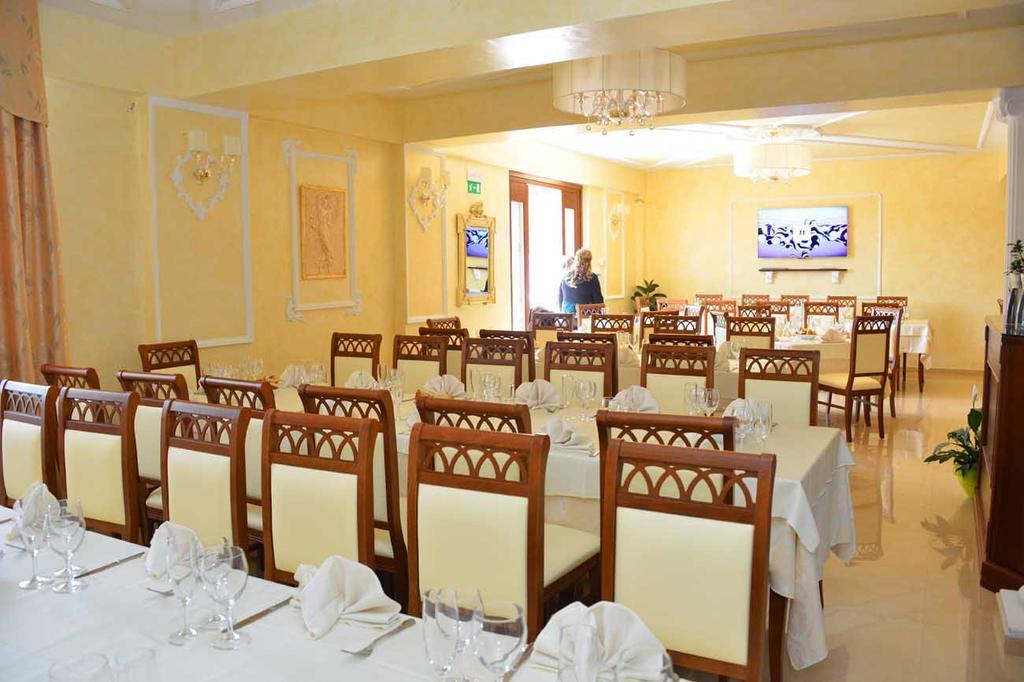 La Fortezza Ariano Irpino Exterior photo